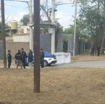 Apareció muerto en la calle y con la cabeza destrozada: investigan si robaba cables