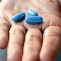 Un hombre tomó demasiado viagra y quedó ciego de un ojo