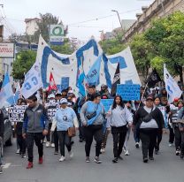 Masiva marcha en Jujuy: la CCC al frente del reclamo por mercadería