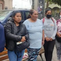 Jujeñas se manifestaron en Plaza Belgrano por la falta de viviendas