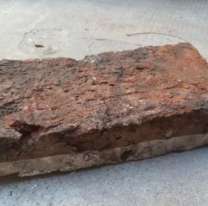 "Te metiste con mi macho": le partió un ladrillo en la cabeza a otra