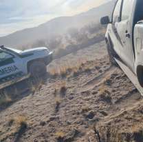 Atropelló un control en Jujuy, se dio a la fuga y dejó la camioneta abandonada