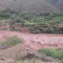 Jujeños atemorizados porque un puente está a punto de derrumbarse
