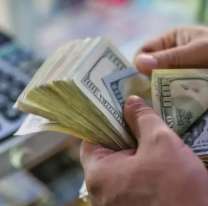 El dólar blue se aleja de los $1.100 y la brecha toca mínimos en más de un mes