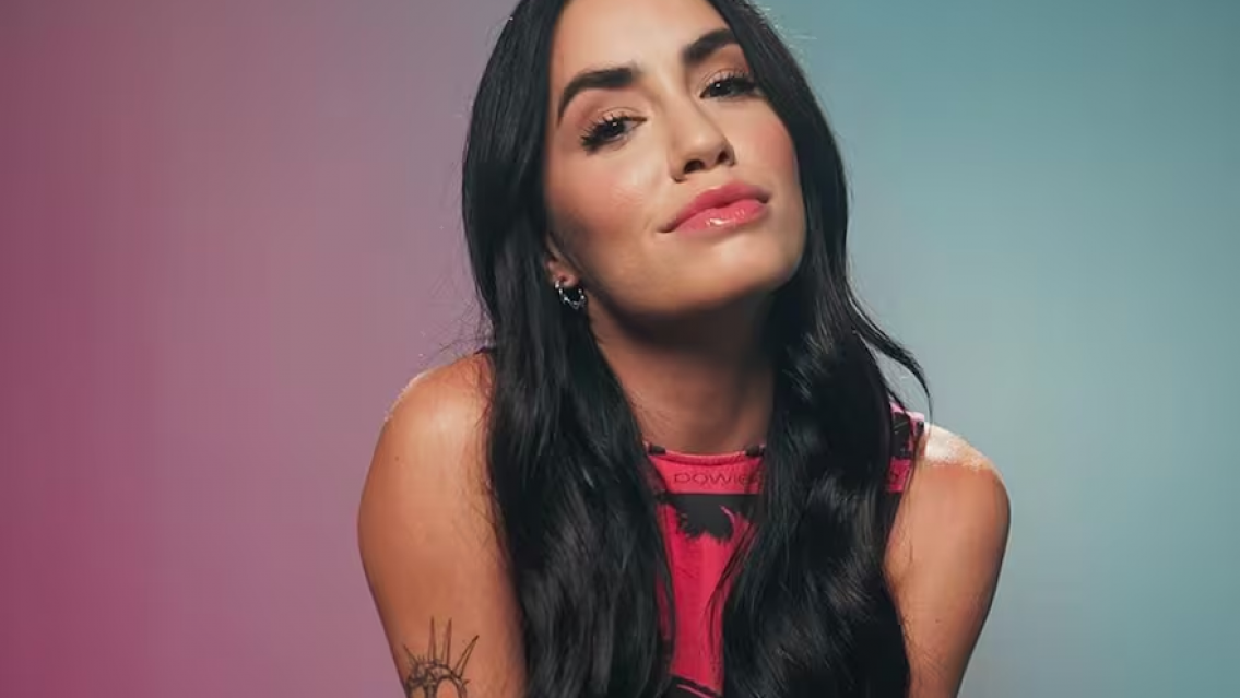 Escándalo con Lali, salió a hablar de sus contrataciones millonarias por parte del Estado