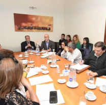 Gremios docentes de Jujuy quieren un piso salarial de $600.000 