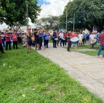 "Me da vergüenza estar acá, pero necesitamos cobrar": Sigue el paro de colectivos en Jujuy