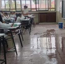 Escuela de Jujuy comenzó las clases con lluvia en las aulas: goteras en varios lados