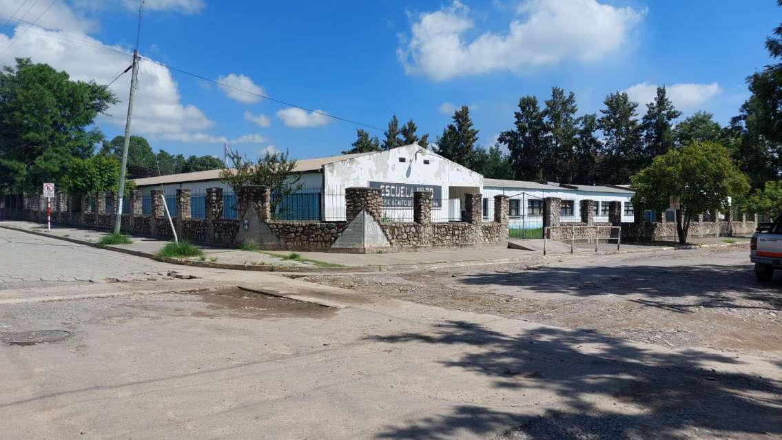 Violento ataque de motochorros a una señora en Palpalá: Quedó todo grabado