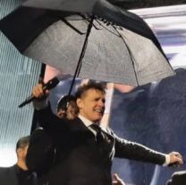 Luis Miguel clavó a sus fans por la lluvia: "No se quería mojar"