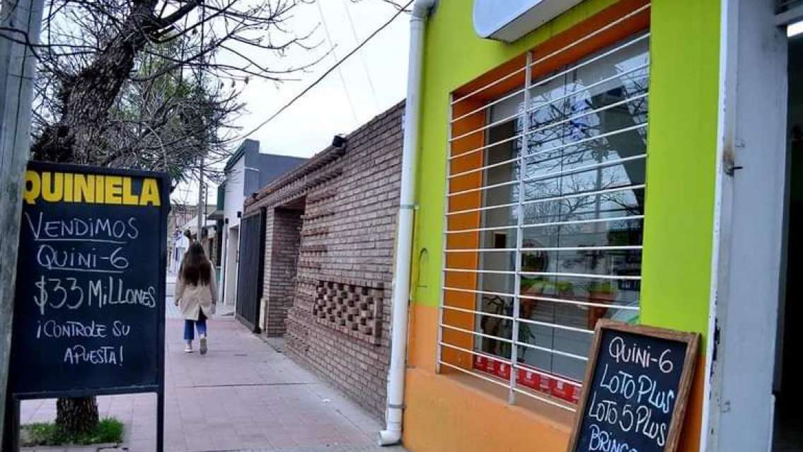 Una pareja le pegó al Loto: compraron dos boletos y ganaron una fortuna
