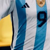 El crack de la Selección Argentna que  apareció en Jujuy y se puso a patear penales en la calle