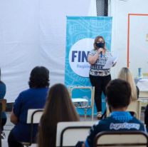 Plan FiNes: cómo terminar la primaria y secundaria semipresencial en Argentina