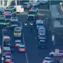 Terror en Australia: un hombre ingresó a un shopping y mató a puñaladas a seis personas