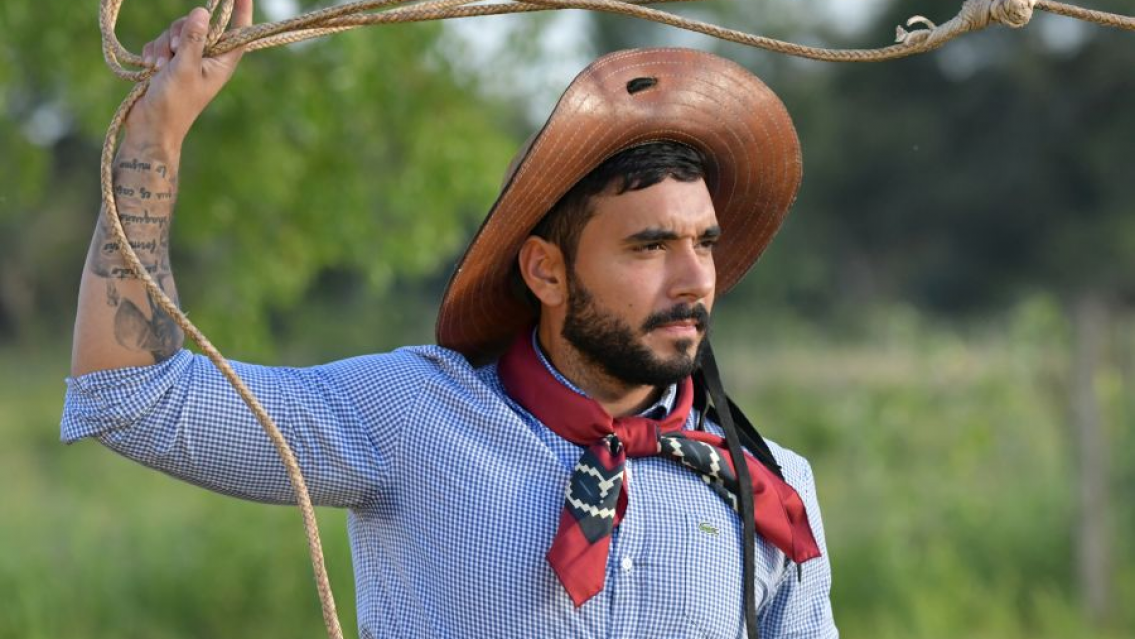 Esto descubrieron de la flamante esposa de Lázaro Caballero