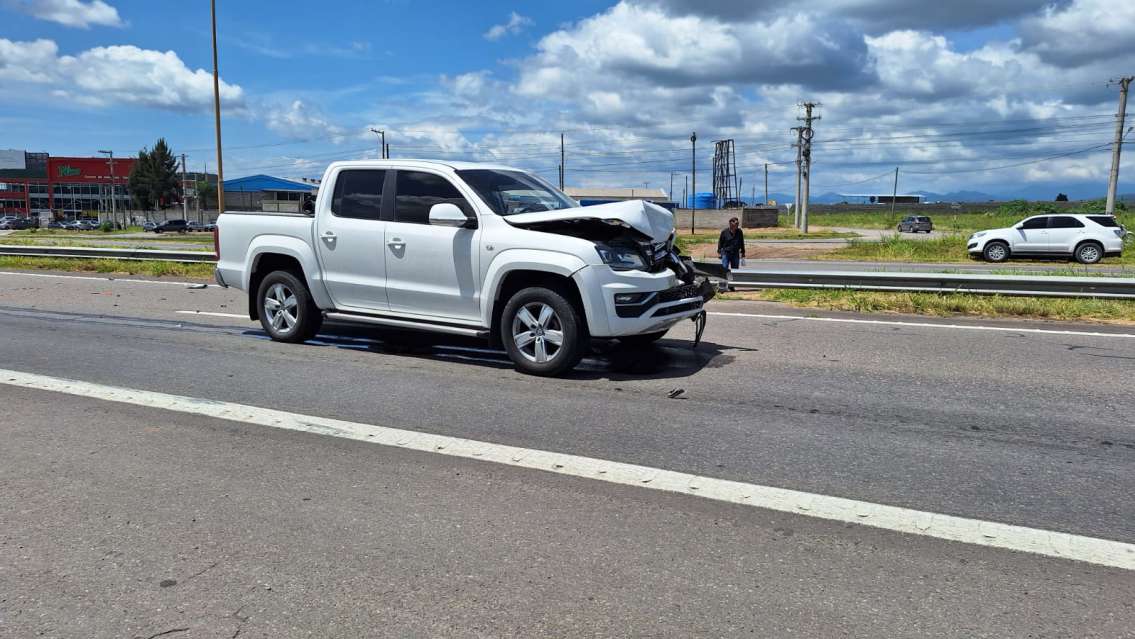 Tremendo choque en la 66: una chata nueva quedó destruida
