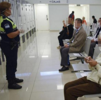 Llevó a su mujer muerta a cobrar la jubilación: un desquiciado