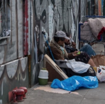 Informe: el 61% de la población enfrenta problemas de ingresos, vivienda, salud o educación