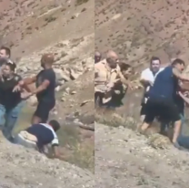 No aguantaron las largas filas y se agarraron a las piñas: HAY VIDEO