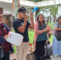 "No vamos a pagar", feriantes de Palpalá se le plantaron al intendente por el impuestazo
