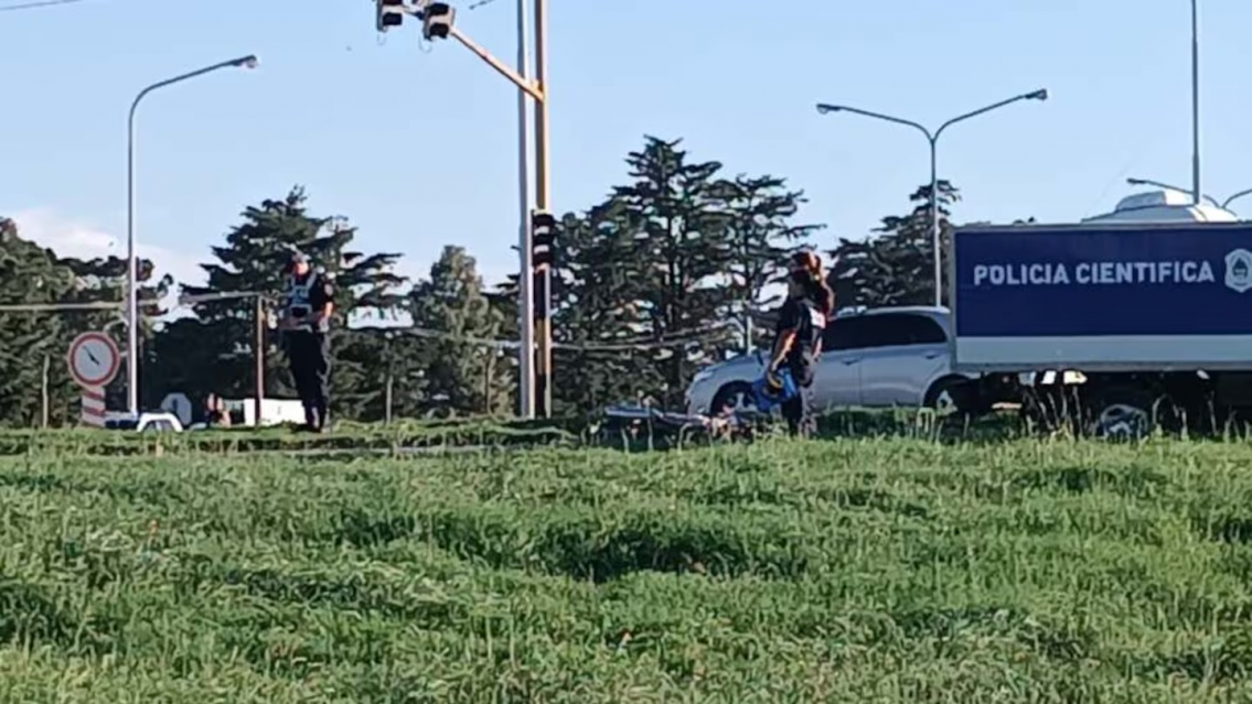Murió un hombre y su hijo quedó gravemente herido tras un terrible choque