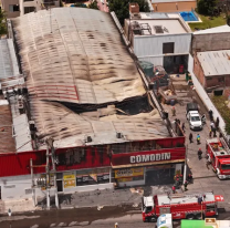 "Ya no se ve humo", controlaron el incendio en el supermercado en Ciudad Nieva
