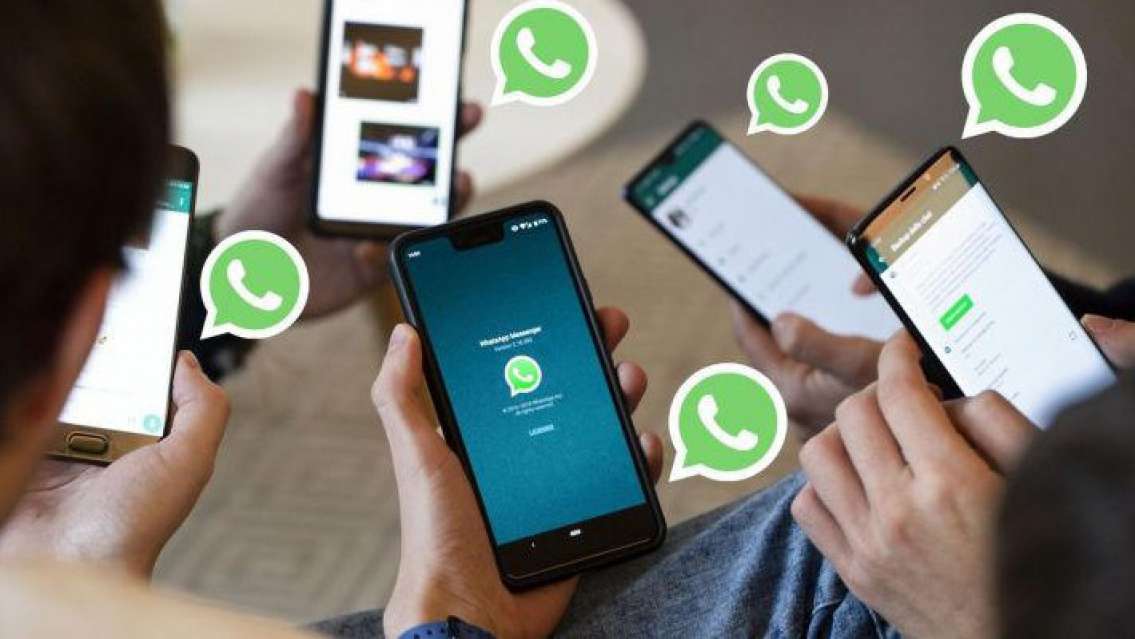 ¿Qué significa la tercera tilde azul en WhatsApp?