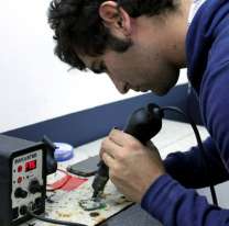Lanzaron un espectacular curso de reparación de celulares en Jujuy: Trabajo asegurado