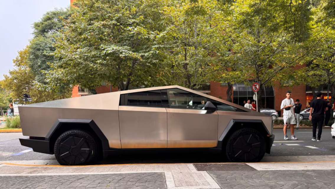 Llegaron las camionetas de Tesla al país: ¿Dónde apareció la primer Cybertruck?