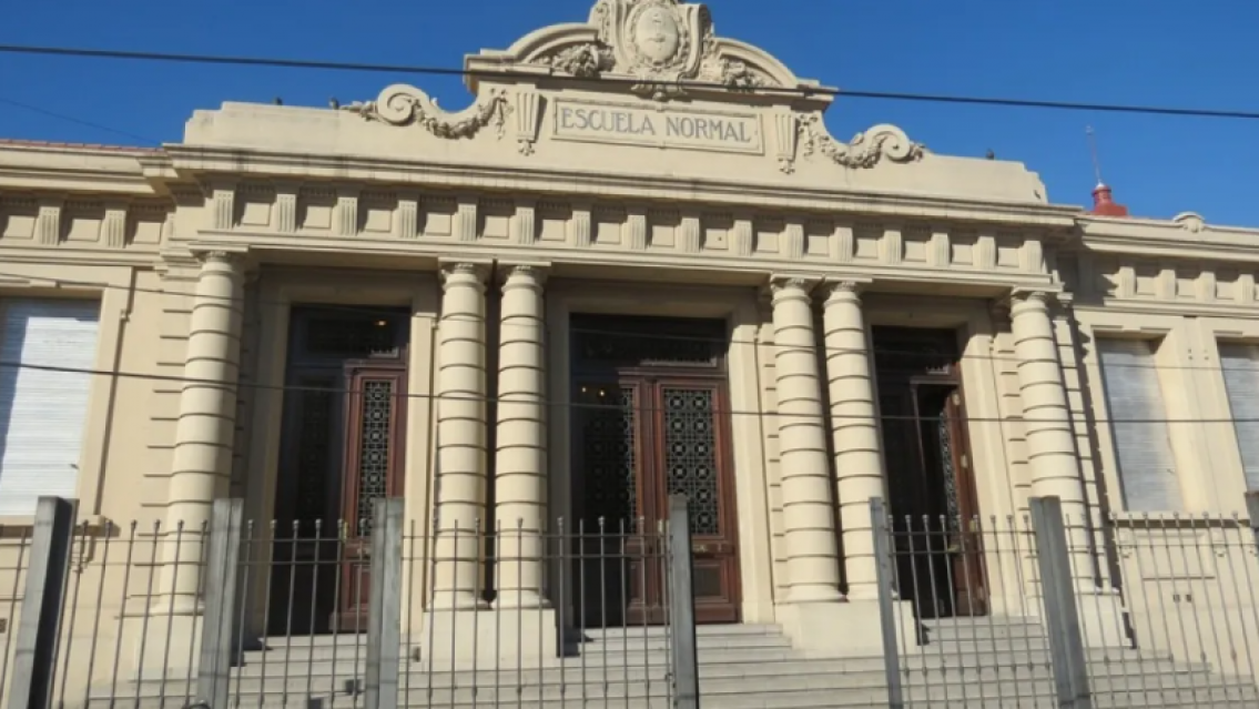 Dolor en la docencia: la maestra jujeña que murió trabajaba en la Escuela Normal