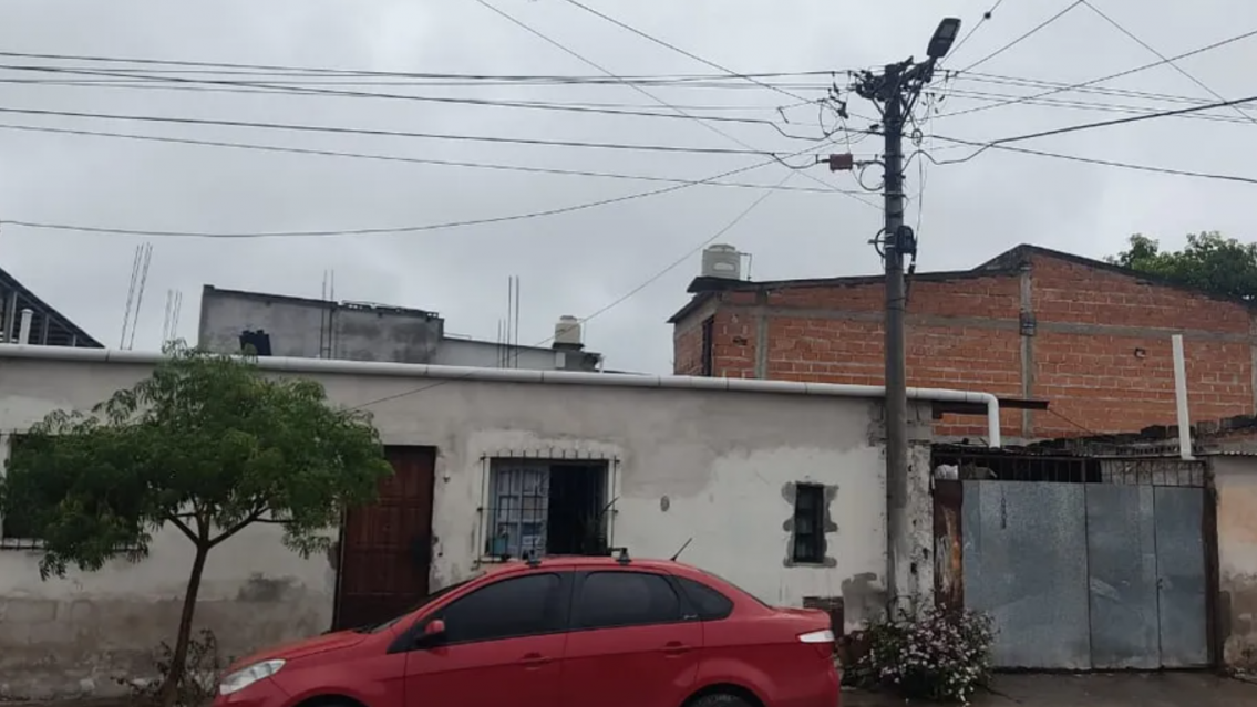 Vecinos de barrio Malvinas denuncian nueve meses sin luz en una cuadra