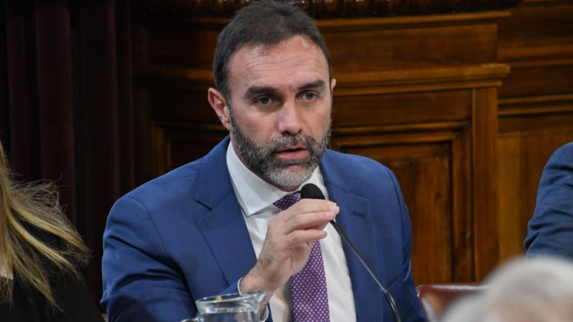 Ficha limpia: Para Atauche es la "oportunidad de hacer historia" 