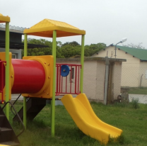 Delincuentes asaltaron un Jardín Infantil y se robaron un tobogán y una maqueta del patio