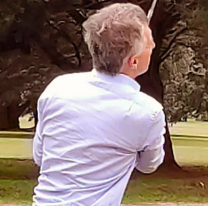 Macri se fue a jugar al golf después de no responder por el espionaje