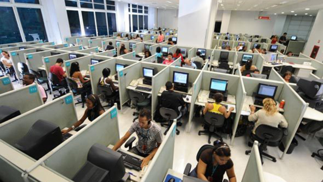 Trabajá en un call center YA. Pocas horas y buen sueldo. ¡Mandá tu CV!
