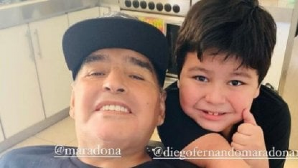"Está cada día más parecido al Diego", Dieguito Fernando cumplió años e impactó cómo se ve actualmente