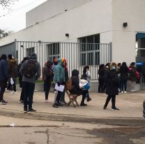 Prendieron fuego en el ANSES de Jujuy por las demoras en la atención