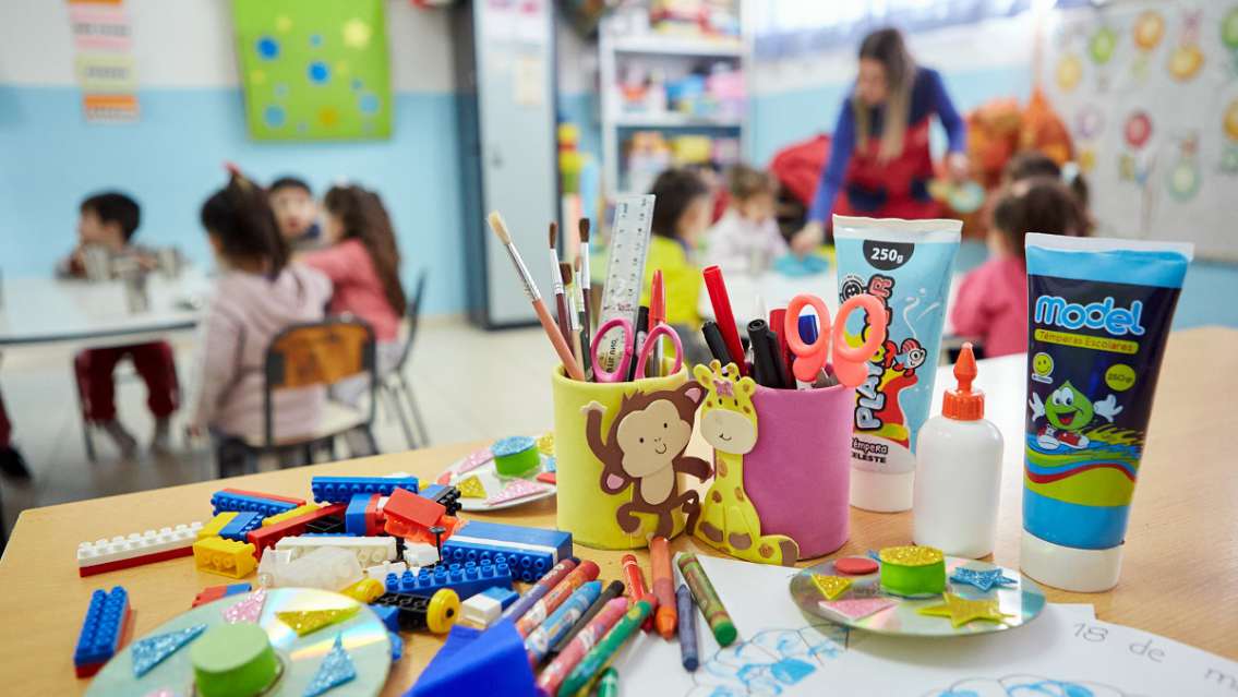 En San Salvador el personal municipal tendrá licencia para ir a la adaptación escolar de sus hijos