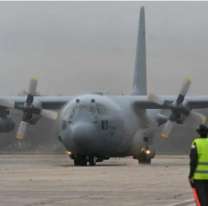 Llegaron a Ezeiza los primeros argentinos evacuados de Israel y se reencontraron con sus familiares