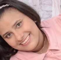 Cocinaba con aceite hirviendo, le puso agua y la sartén explotó en su cara