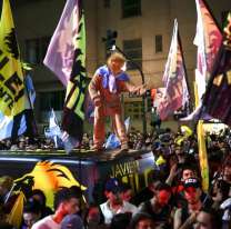 "Viva Milei": Abuelo jujeño se accidentó durante los festejos