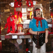 Todo mal porque personificaron al Gauchito Gil en el Carnaval