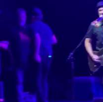 Calamaro fue abucheado y abandonó el escenario tras apoyar las corridas de toros