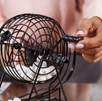 La ENET 1 "Escolástico Zegada" organiza bingo solidario para financiar carrozas de la FNE