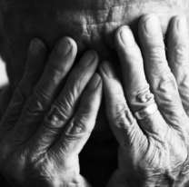 "Era un ahorrito que tenía": golpearon con un palo a un abuelo en su casa y se robaron plata