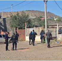 Intentó robar en un corralón y murió: se le cayó una placa de cemento