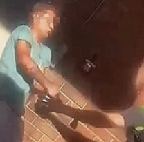 Jujeño pasado de ebrio, intentó pegarle a su mamá y su hermano se metió